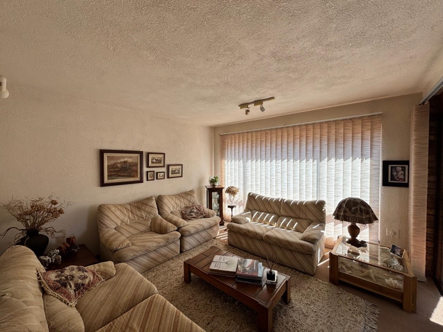 5 Bedroom Property for Sale in Heilige Akker North West